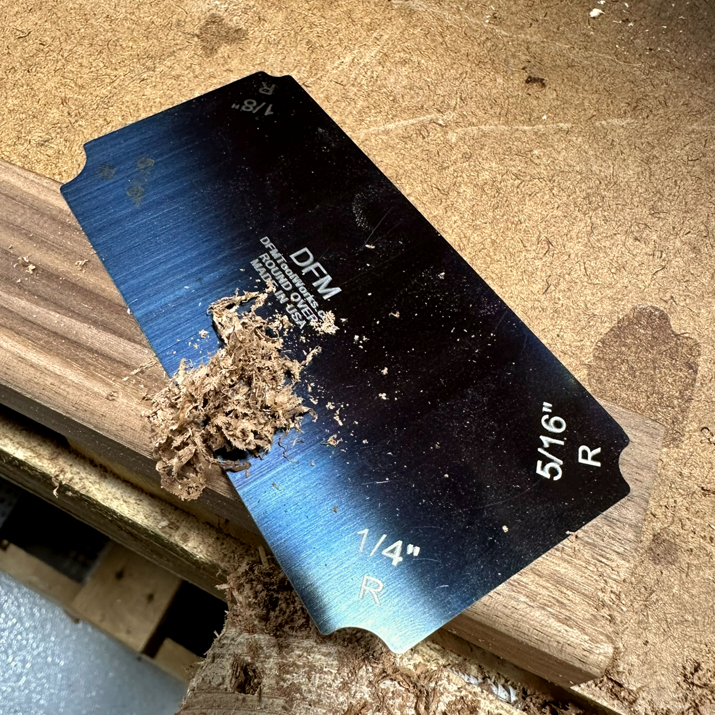 Round Over 32mil Blue Cabinet Scraper SMALL