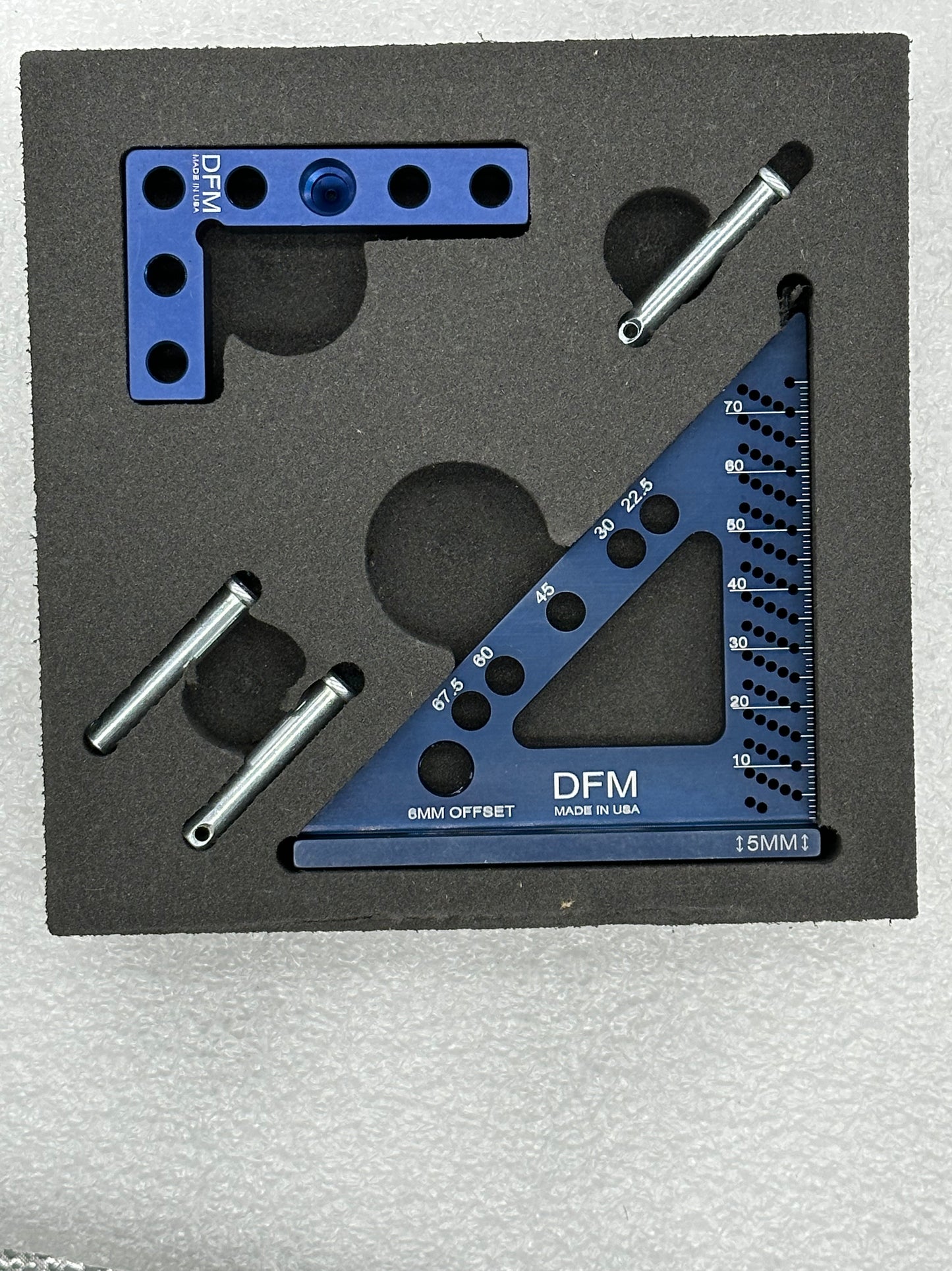 Scratch & Dent Combo - Small Square with Center Finder & Small Carpenter Square