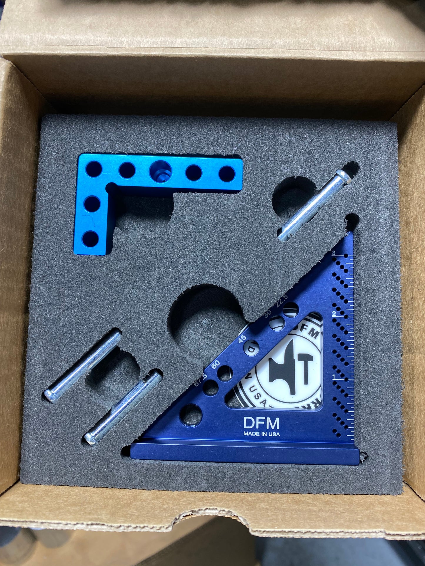 Scratch & Dent Combo - Small Square with Center Finder & Small Carpenter Square